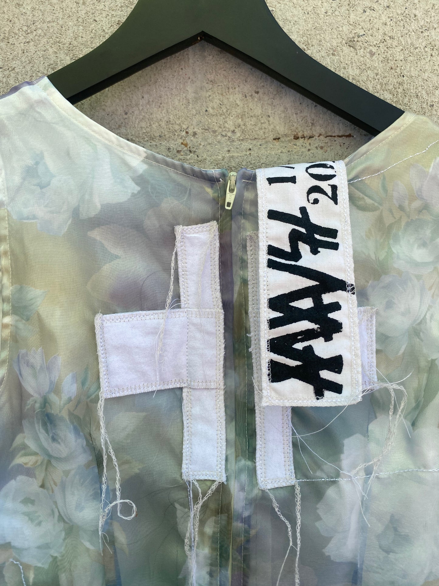 "misty gates" dress (s)