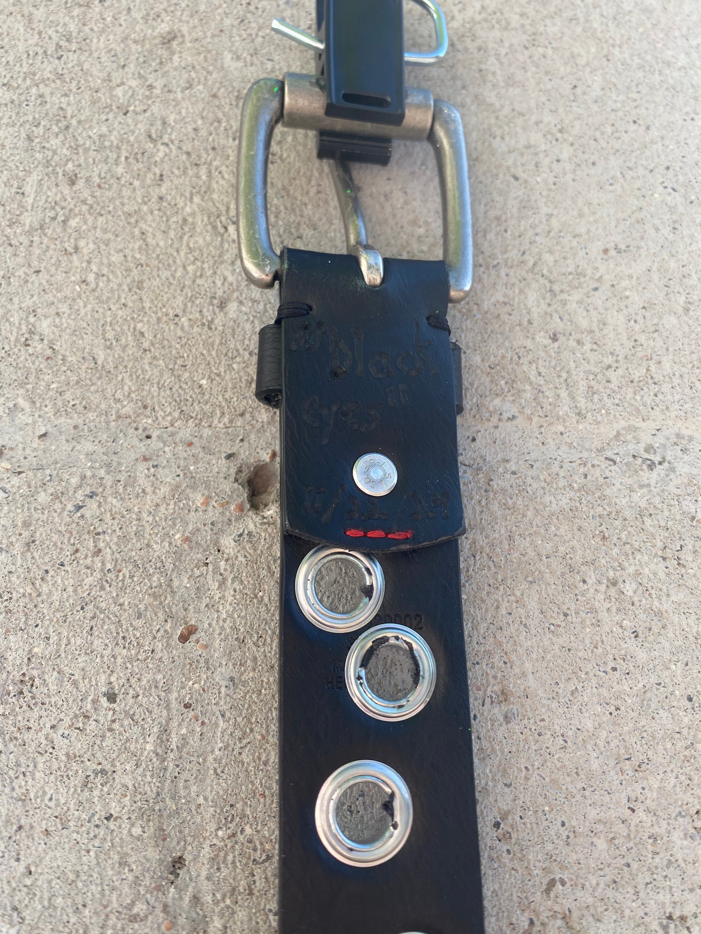 "black eyes" belt