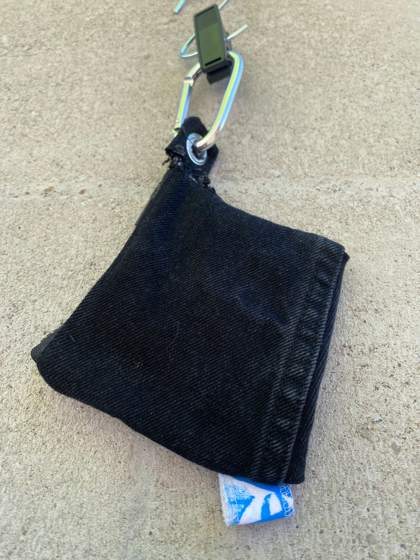 "reb" pouch