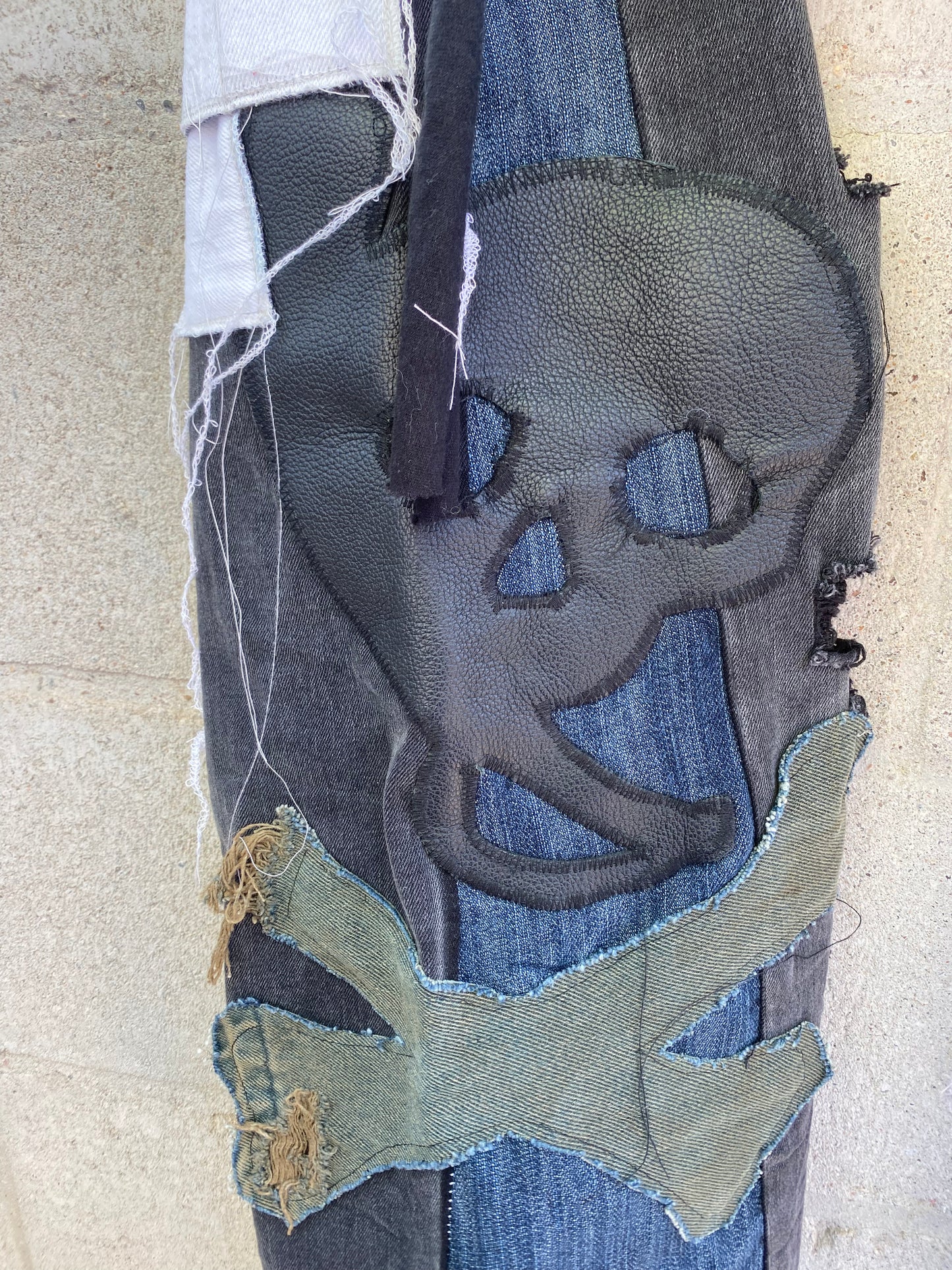 "dont pirate me!" jeans w/ 55.6x45m (34)