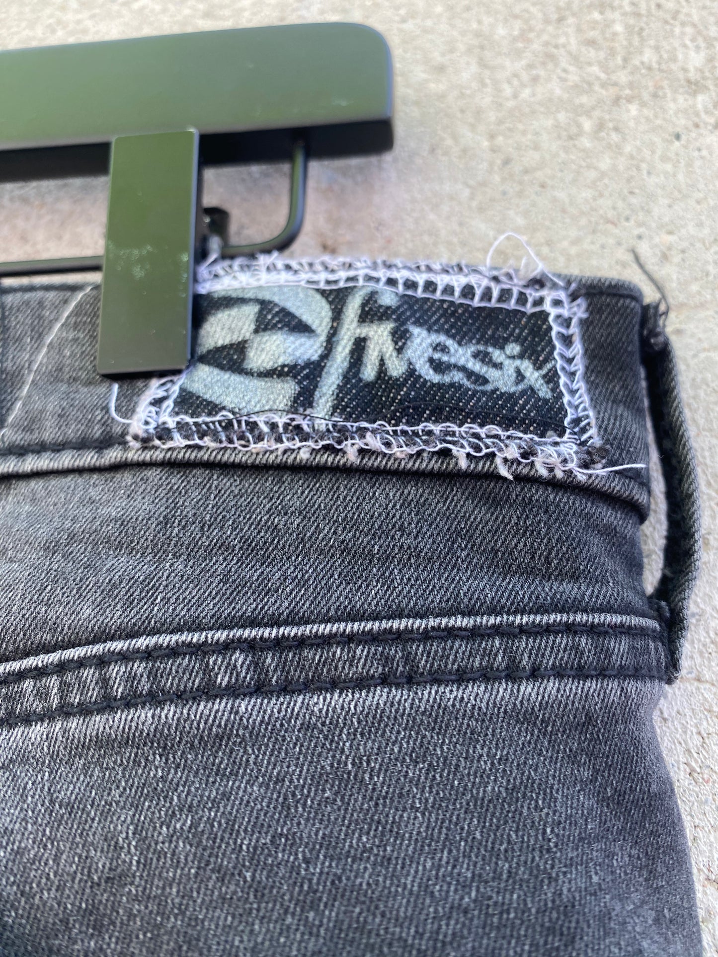 "dont pirate me!" jeans w/ 55.6x45m (34)