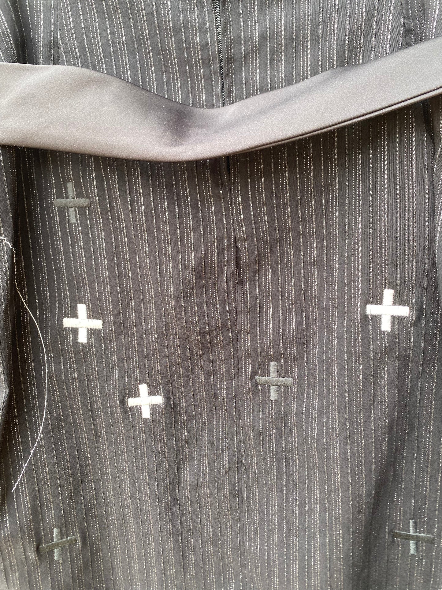 "tapped in" skirt (s)