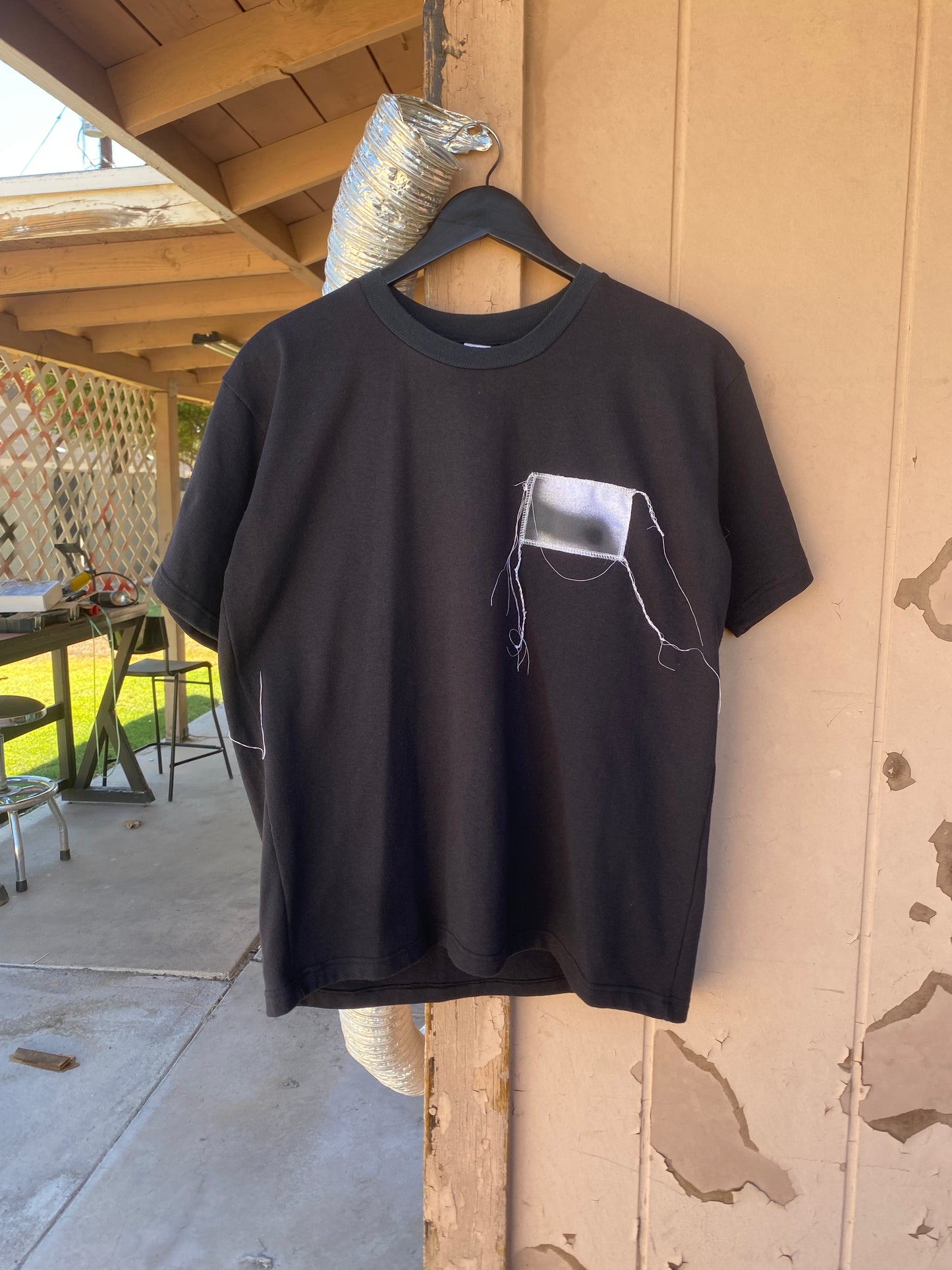 "does it matter who's right?" tee (l)