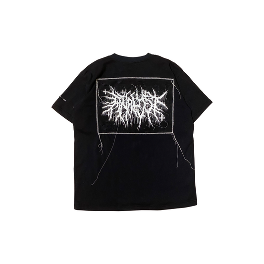 "does it matter who's right?" tee (l)